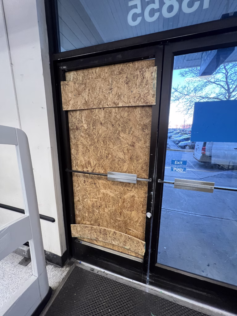 Emergency Board Up Silver Spring Maryland Commercial Residential 24 Hour Service Storefront Window Doors House Break In Accident Glass Service
Silver Spring MD Zip Code
20901 | 20902 | 20903 | 20904 | 20905 | 20906 | 20907 | 20908 | 20909 | 20910 | 20911 20912 | 20913 | 20914 | 20915 | 20916 | 20918 | 20993 | 20997