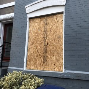 washington dc emergency house board up