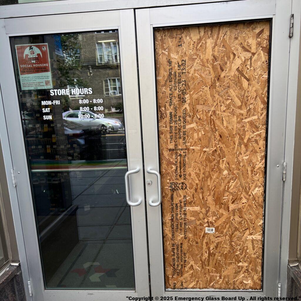 alexandria emergency board up glass repair replacement window door storefront